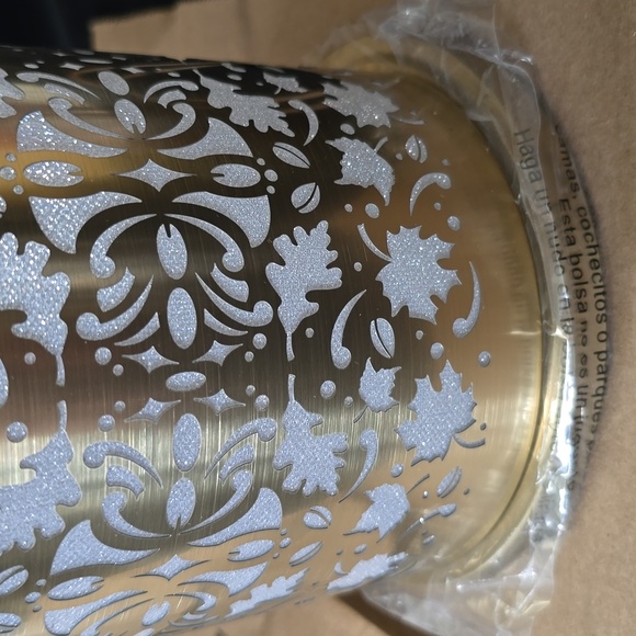 Enchanted Golden leaves votive hurricane from partylite - Picture 8 of 9